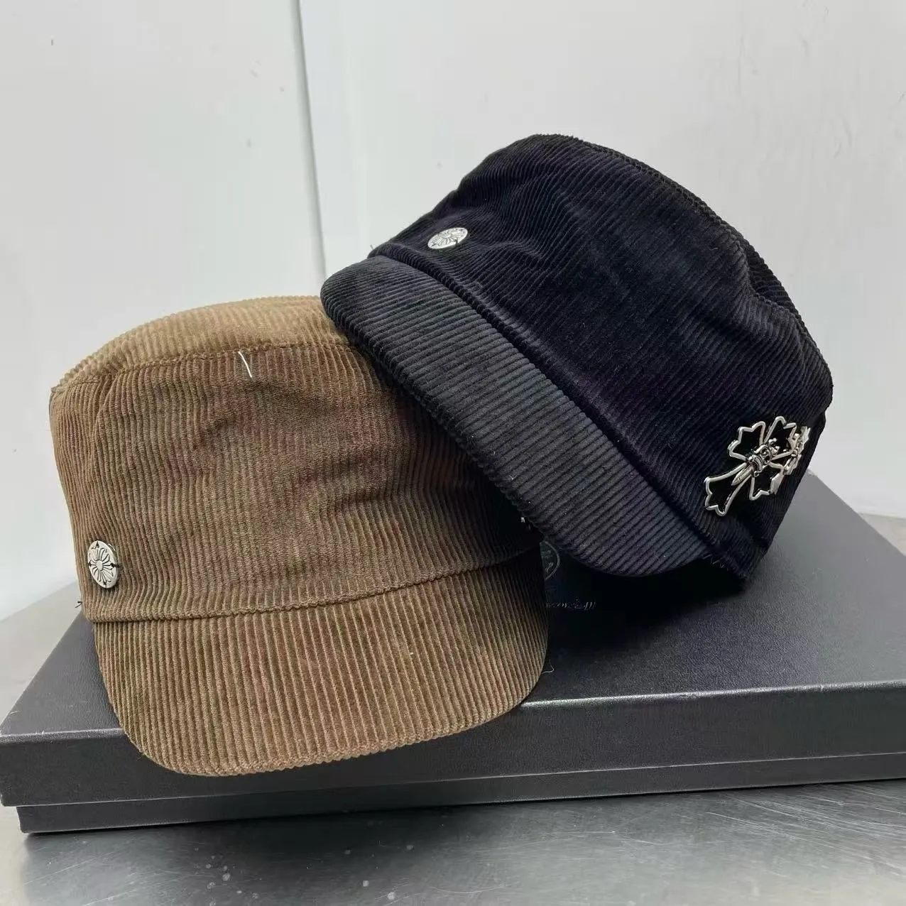 ☦︎𒋲☦︎Cro heart corduroy military hat